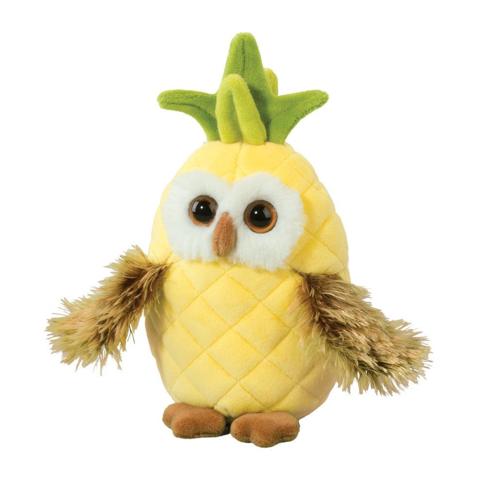 image shwos an owl head in a pineapple body with owl wings