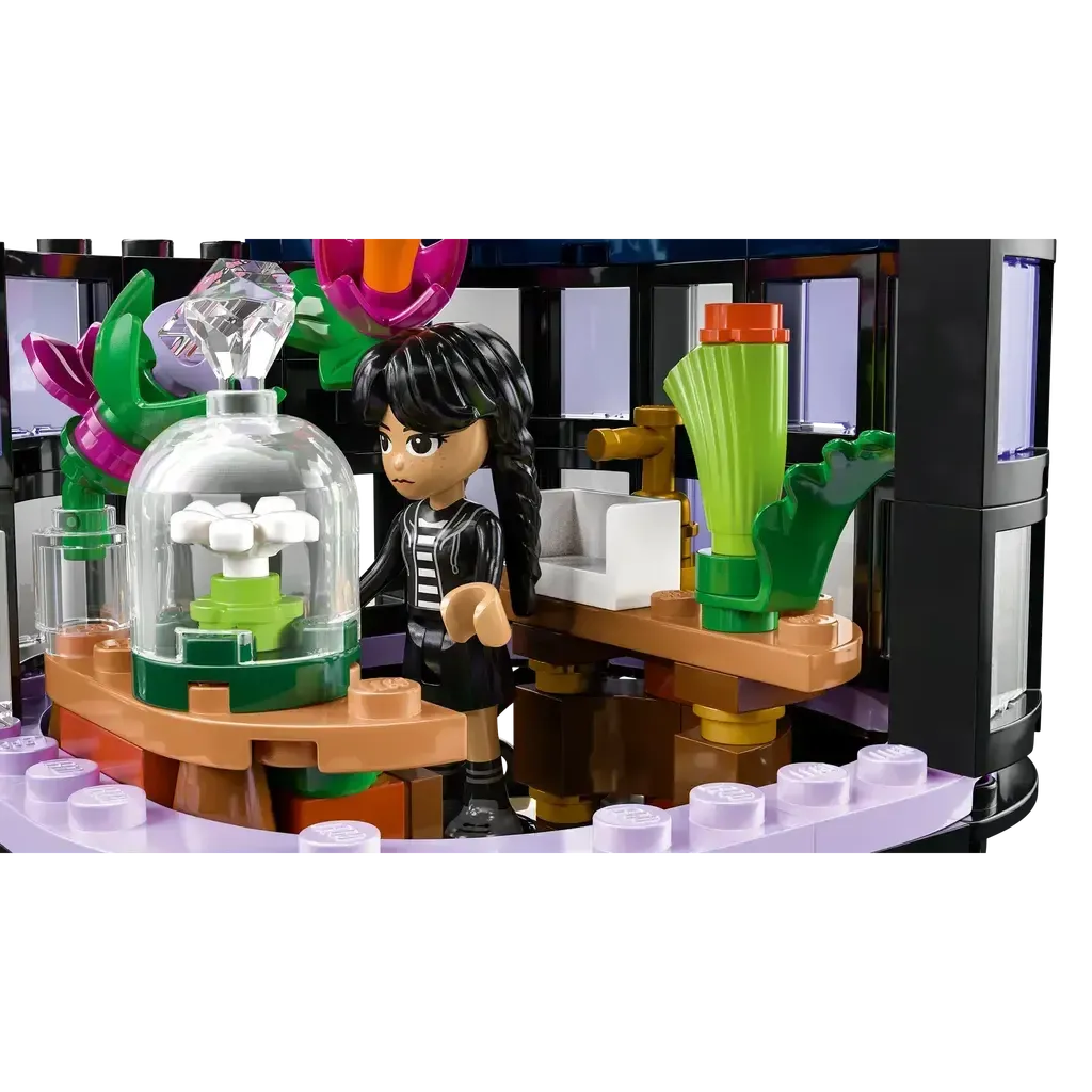 Black Dahlia Flower-LEGO-The Red Balloon Toy Store