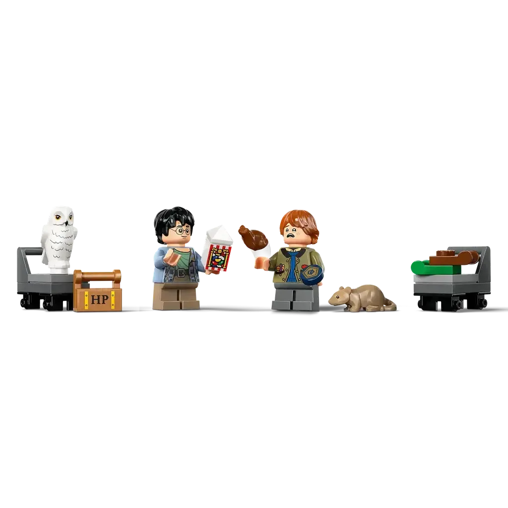 Book Nook: Hogwarts Express-LEGO-The Red Balloon Toy Store