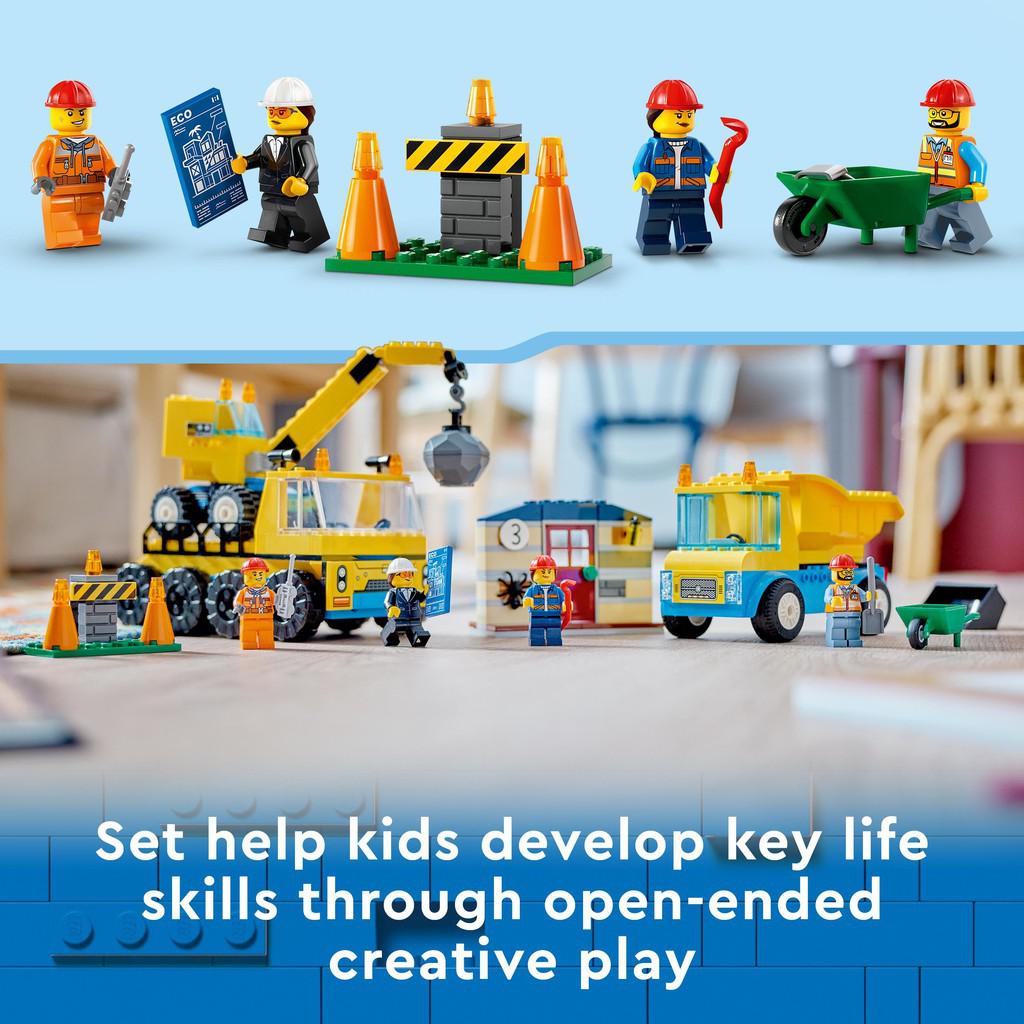 set help kids deveolp key life skills though open ended creative play. 