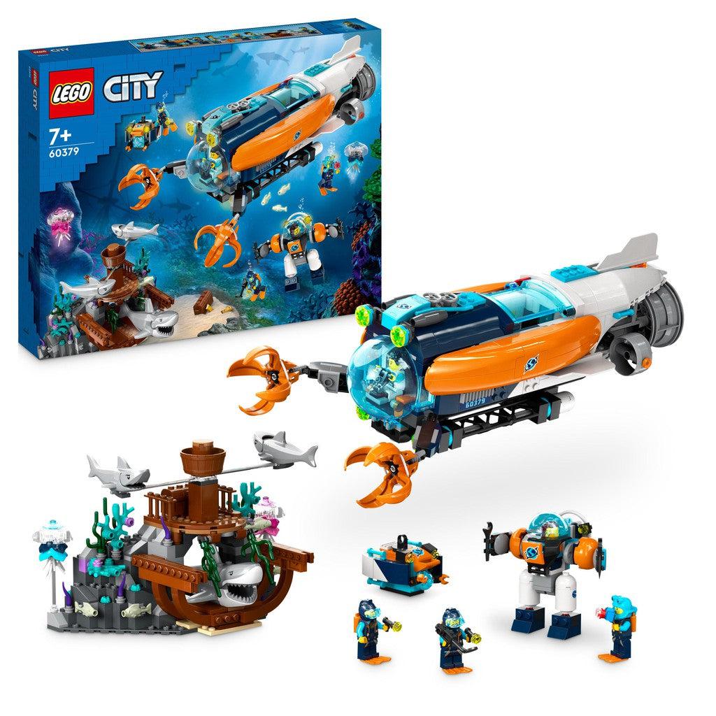 image shows the LEGO city deep sea exploreer. There is treasure to find and the deep sea explorer comes in handy to find it!