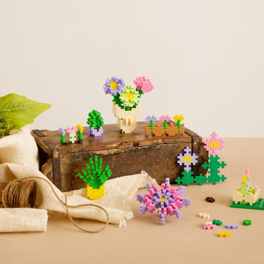 Flower Shop-Plus-Plus-The Red Balloon Toy Store