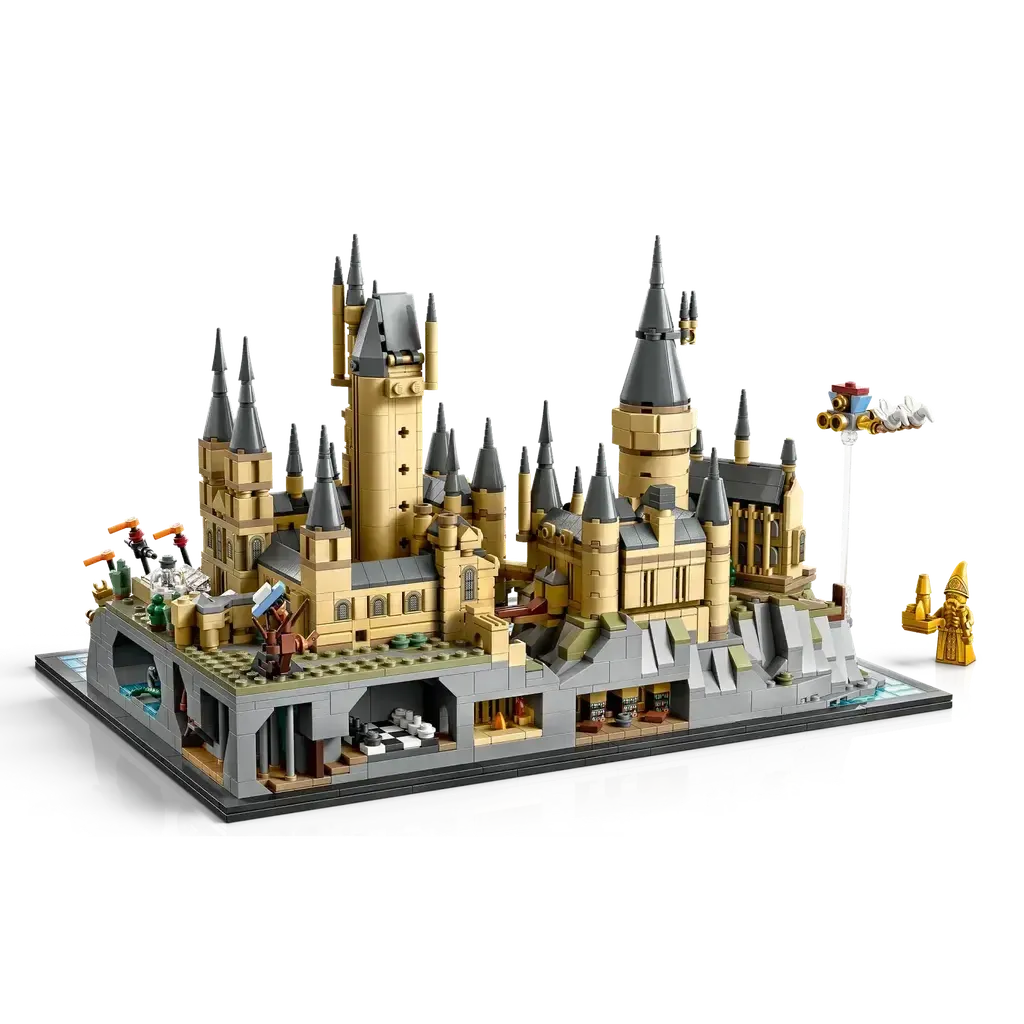 Hogwarts Castle and Grounds-LEGO-The Red Balloon Toy Store