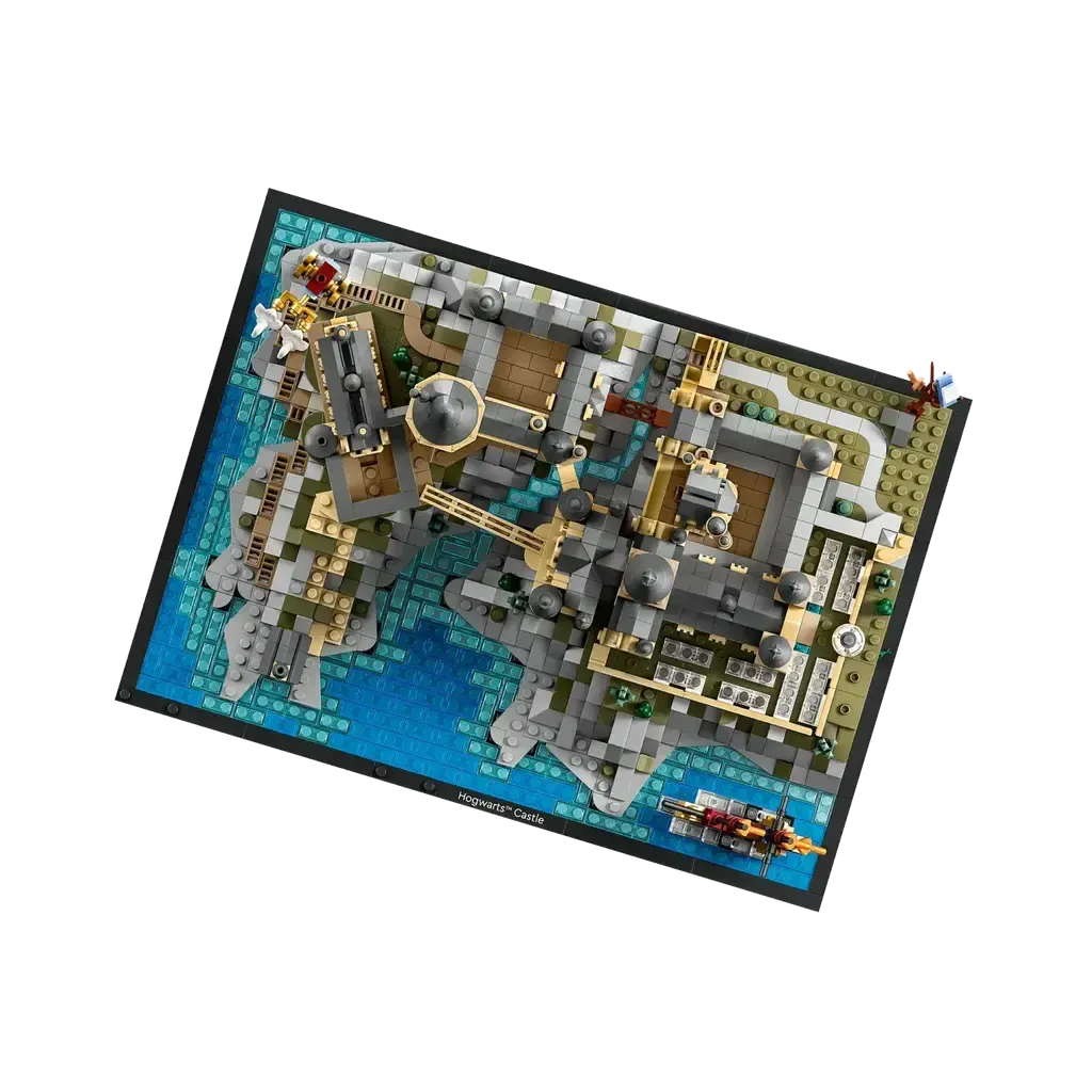 Hogwarts Castle and Grounds-LEGO-The Red Balloon Toy Store