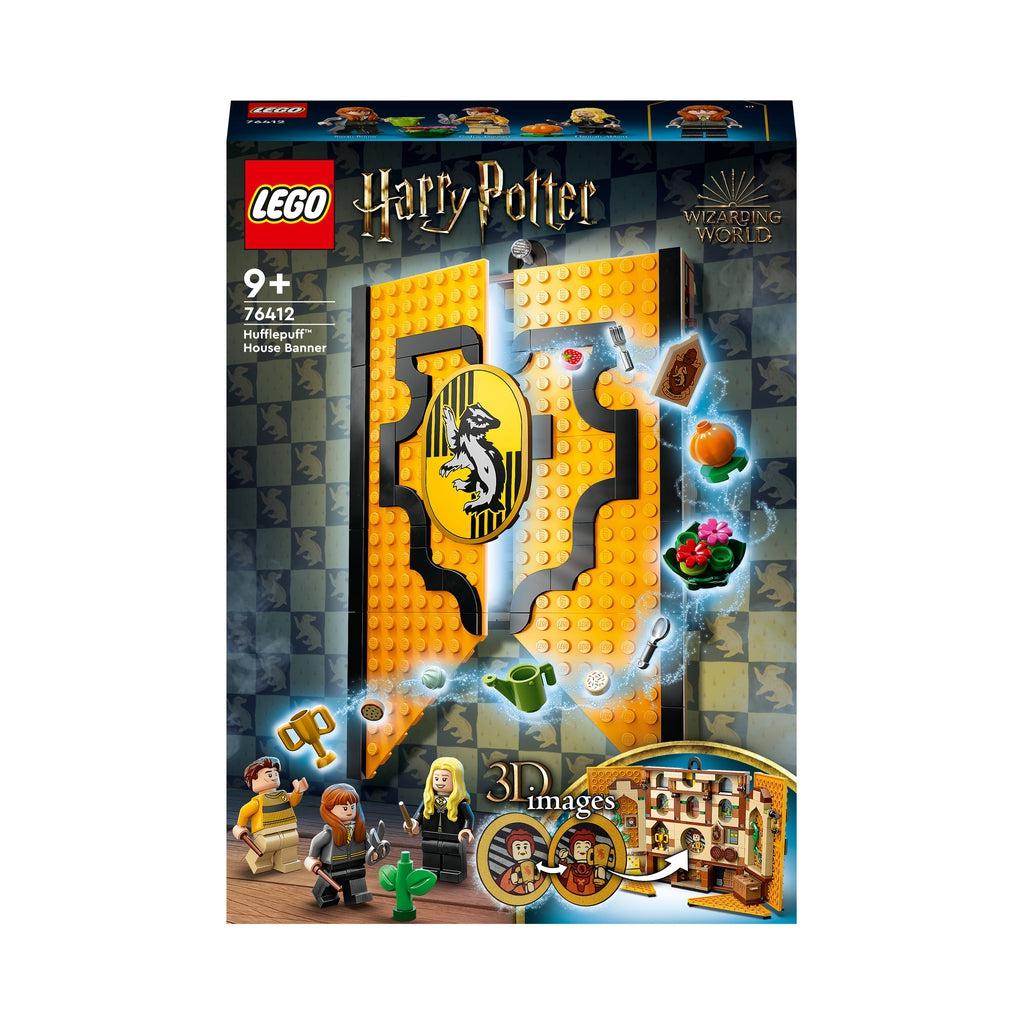 Image of the front of the box. It has an image of the built Hufflepuff banner. It has a stream of different LEGO creations magically coming out.