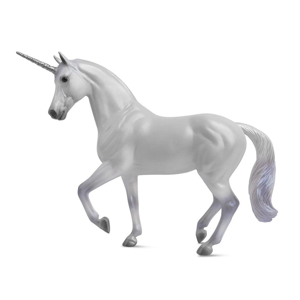 Image of the Lysander Unicorn figurine. It is a completely white unicorn with a long silver horn.