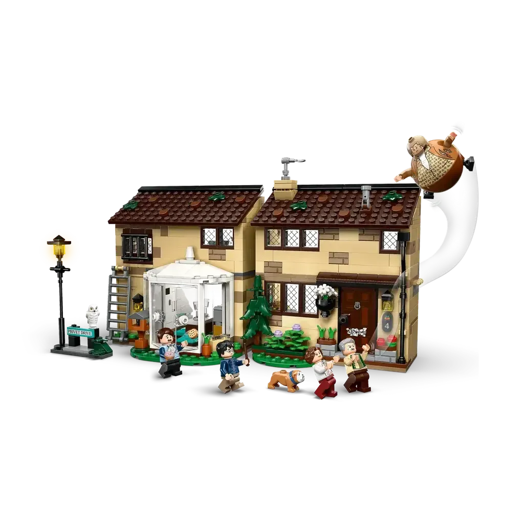 Privet Drive: Aunt Marge's Visit-LEGO-The Red Balloon Toy Store
