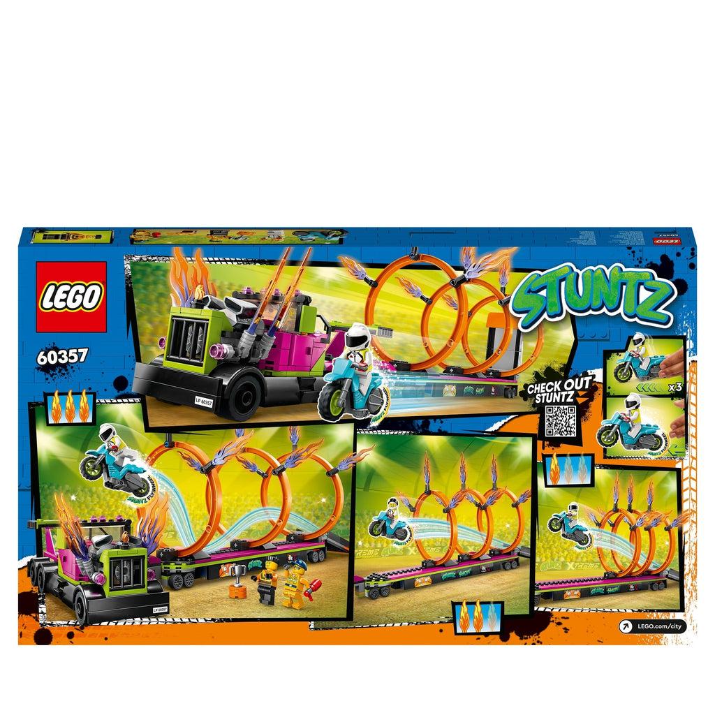 Image of the back of the box. In the center is a large picture of the full LEGO City Stuntz playset, and on the sides are smaller pictures of elements of interest.