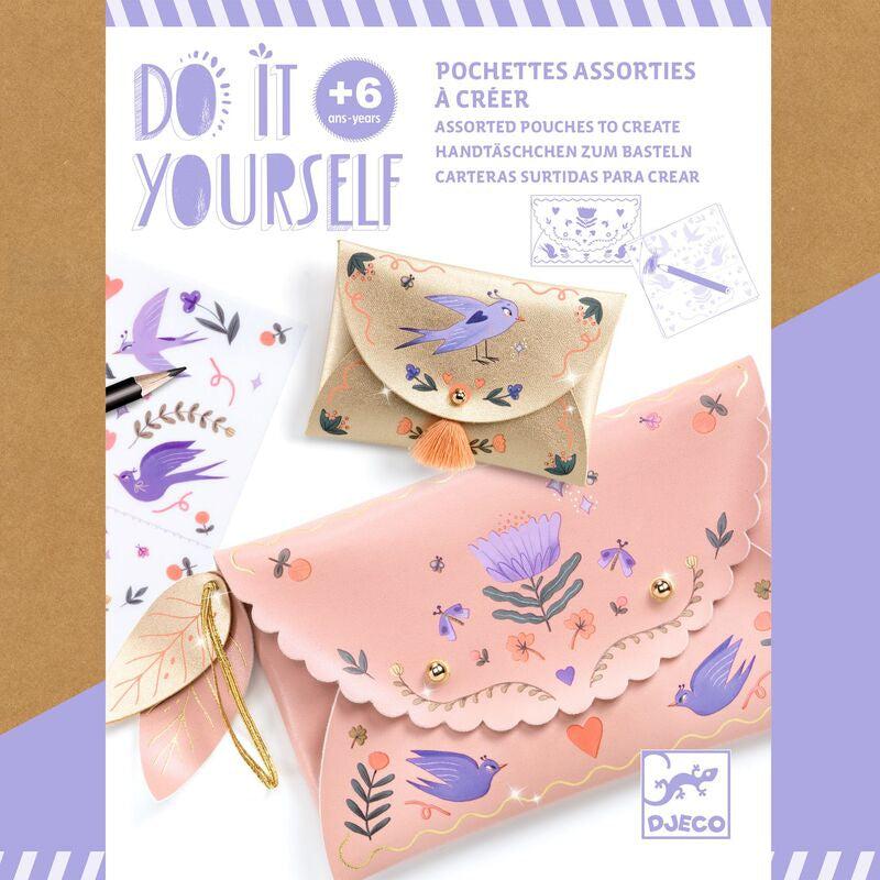 Image of the packaging for the Sweet Fashionista Pouches craft kit. On the front is a picture of what the finished product could look like.