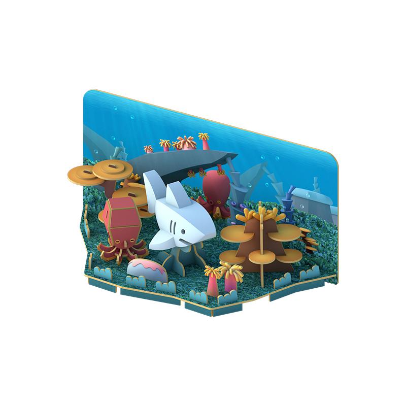 Image of the included Ocean Reef diorama. In the center is a space that fits the figurine perfectly to complete the scene.
