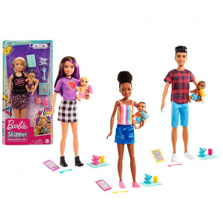 Doll in packaging | Packaging is transparent with a purple cardboard background. Doll and included accessories visible. | Other doll and accessory examples shown outside of packaging.