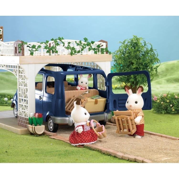Family Seven Seater-Calico Critters-The Red Balloon Toy Store