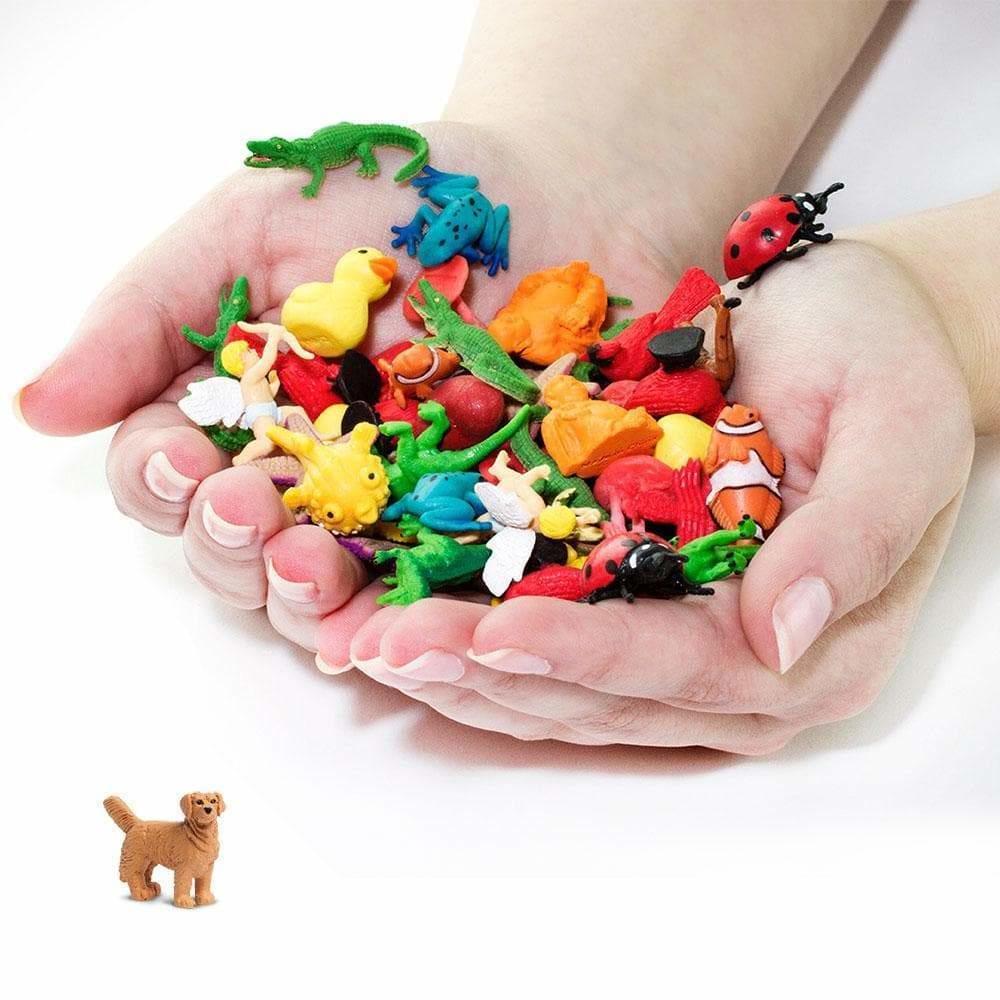 Golden Retriever - Good Luck Minis-Safari Ltd-The Red Balloon Toy Store