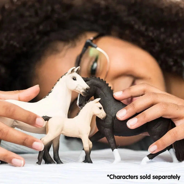 Black Hanoverian Mare - Schleich – The Red Balloon Toy Store