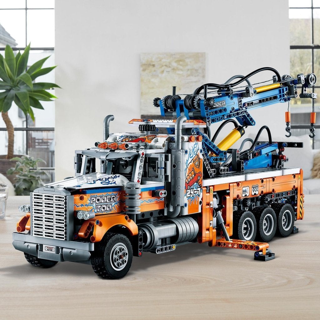 LEGO Heavy-duty Tow Truck – Red Balloon Toy Store