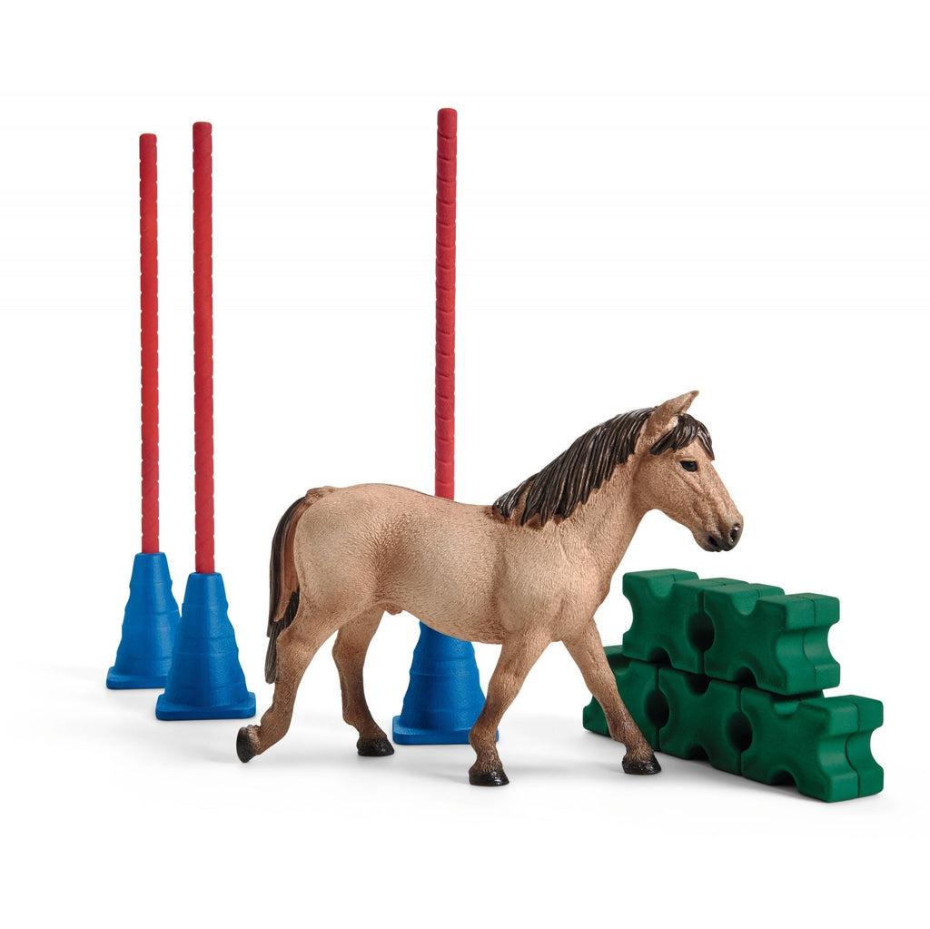 Shows a different way of using the cones a poles. You can put the pole vertical to create slaloms for the horse to run through.