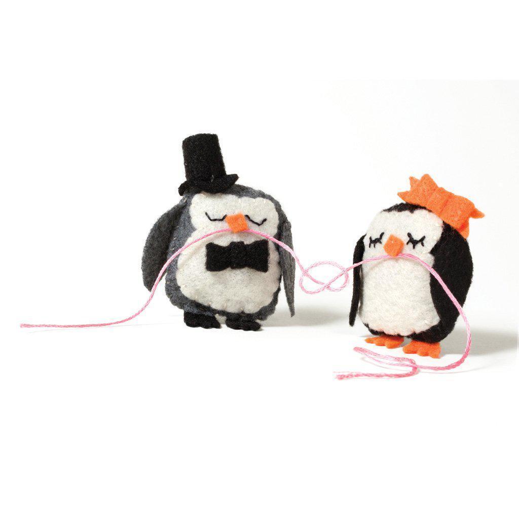 Sew Mini Animals-KLUTZ-The Red Balloon Toy Store